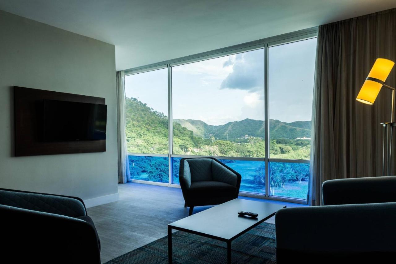 Marriott Maracay Golf Resort Экстерьер фото