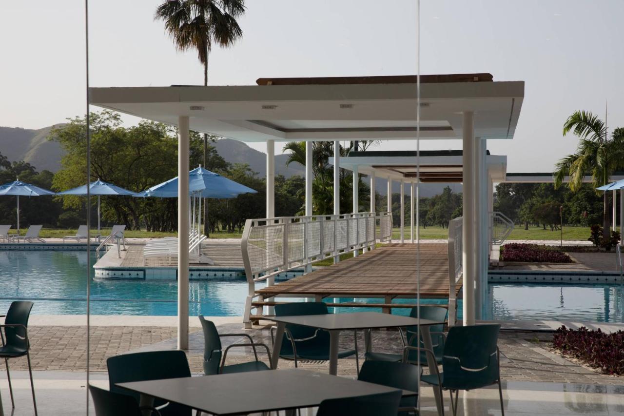 Marriott Maracay Golf Resort Экстерьер фото