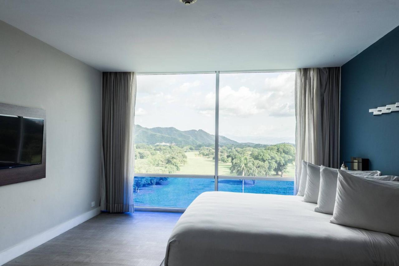 Marriott Maracay Golf Resort Экстерьер фото