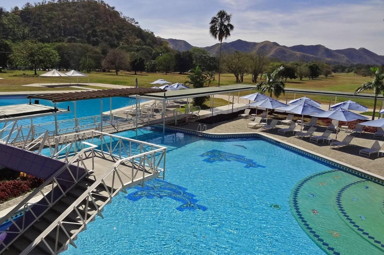 Marriott Maracay Golf Resort Экстерьер фото