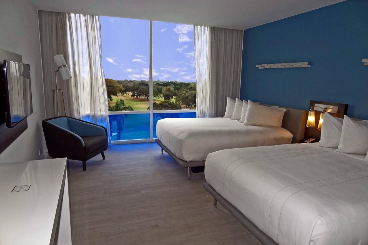 Marriott Maracay Golf Resort Экстерьер фото
