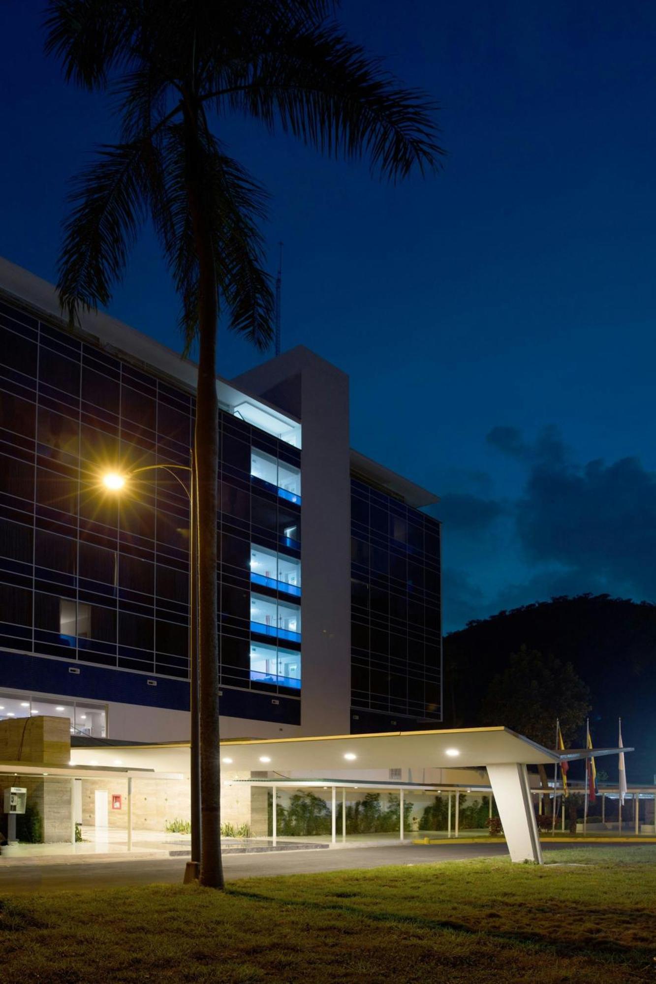 Marriott Maracay Golf Resort Экстерьер фото